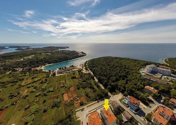 • Lungomare Beach Apartment Pula •